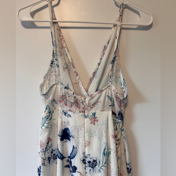 Ava Wrap Dress - Picture 4 of 5